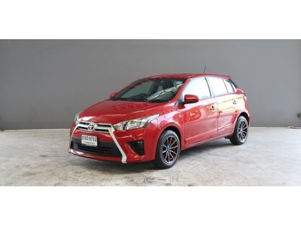 Toyota Yaris 1.2 E A/T ปี 2016 สีแดง